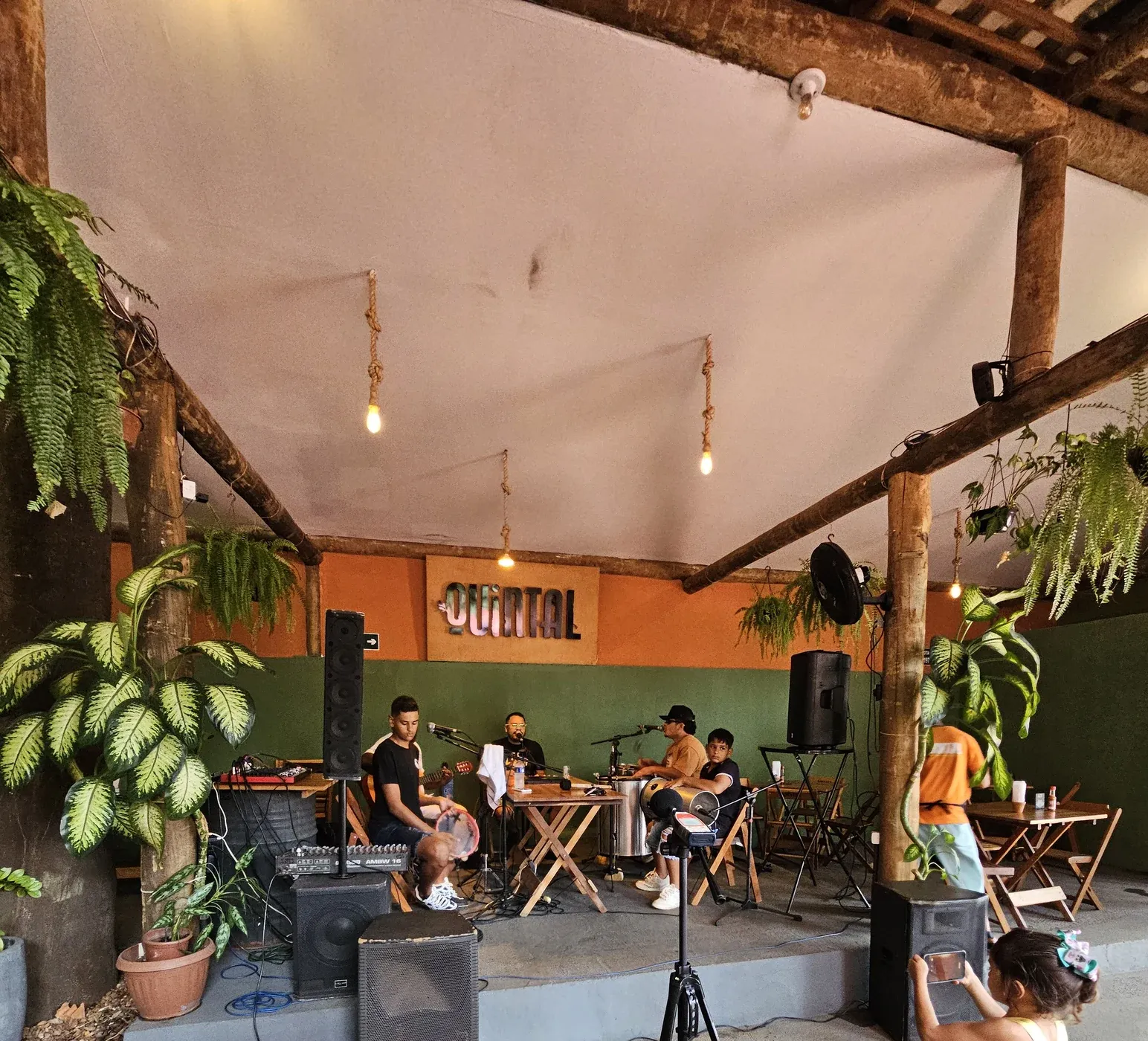 Bar com jardim: consultoria e medições